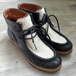 Kupuri Black White Hand Made Lace-Up Ankle Boot Leather and Calf Hide 38
